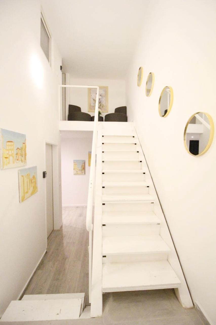 Comfortable Rooms In Akh Area Viena Exterior foto