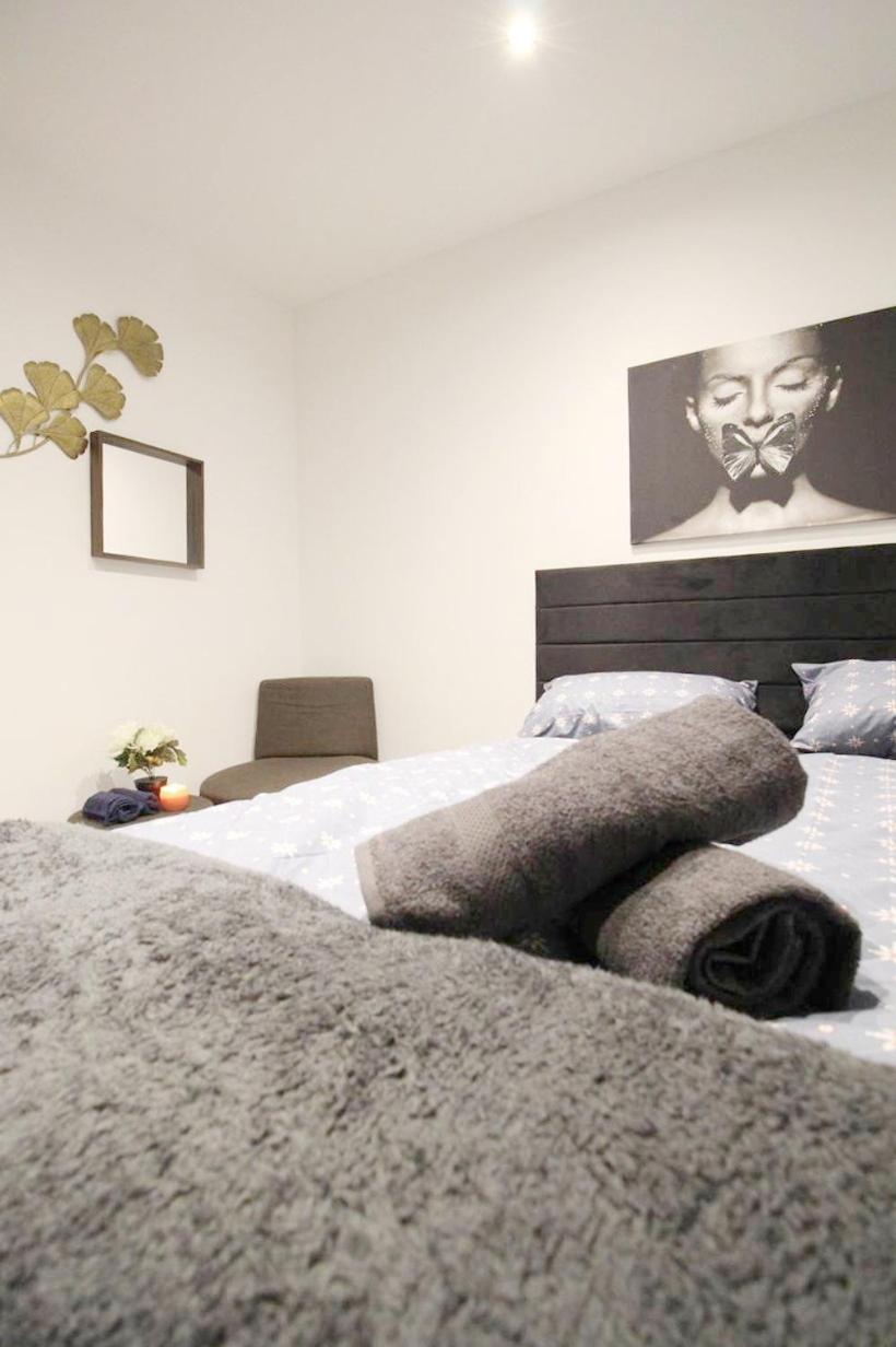 Comfortable Rooms In Akh Area Viena Exterior foto