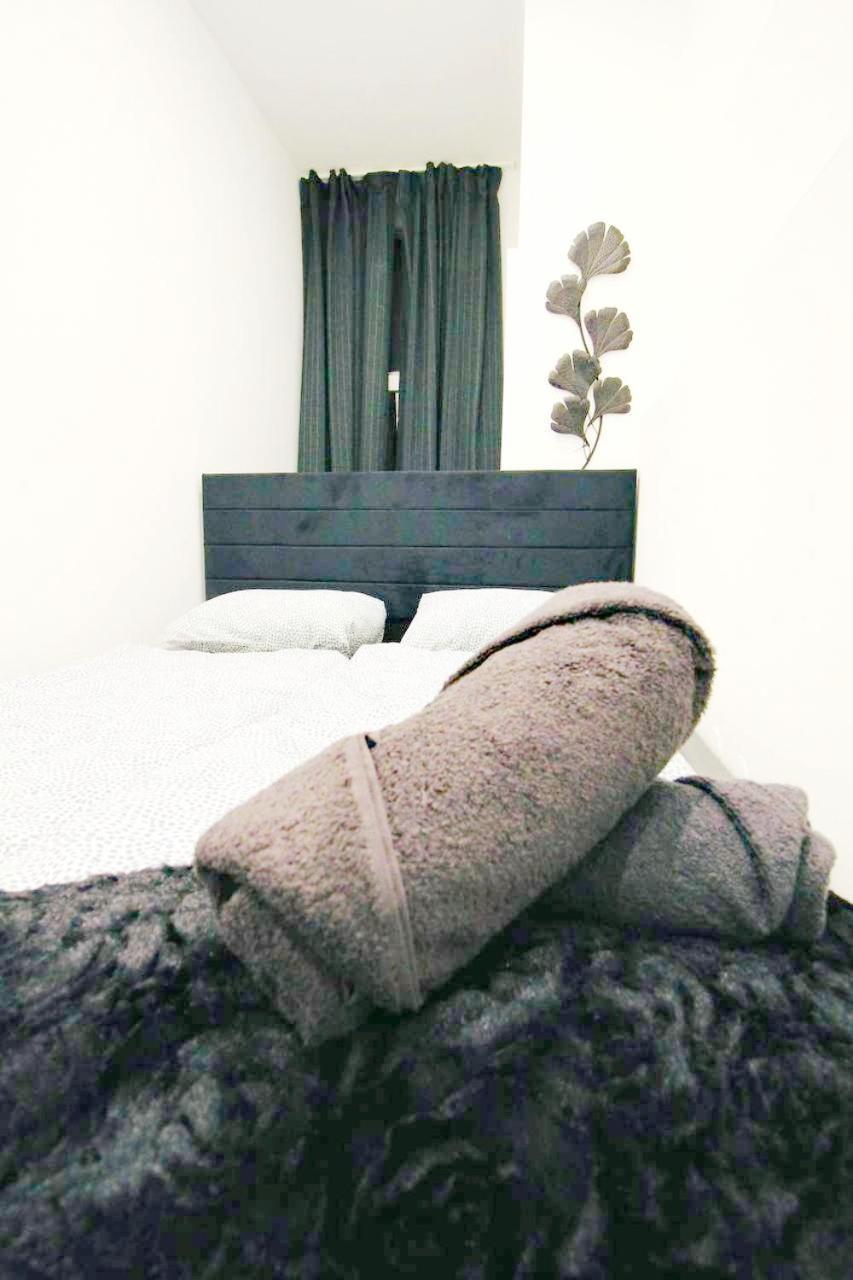 Comfortable Rooms In Akh Area Viena Exterior foto